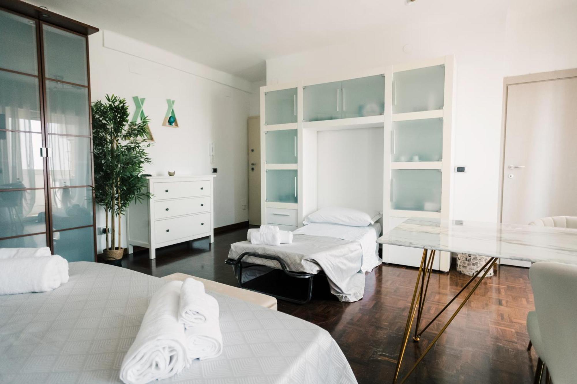 Bari Central Suite - Central Apartment With Sea View - Μπάρι Εξωτερικό φωτογραφία